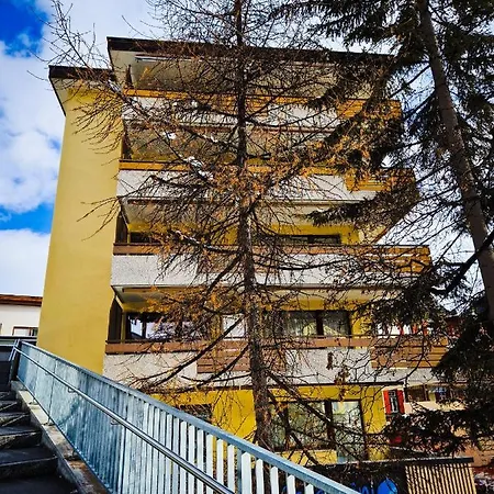 Fewo's Und Apartment's Schoeneck * ダヴォス・プラッツ