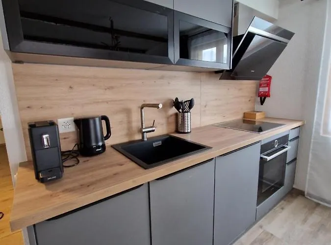 Fewo's Und Apartment's Schoeneck Lägenhet